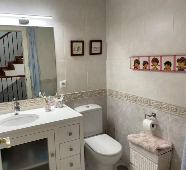 Casa En Ruta De La Plata Con Piscina Comunitaria Villa Guillena Dış mekan fotoğraf