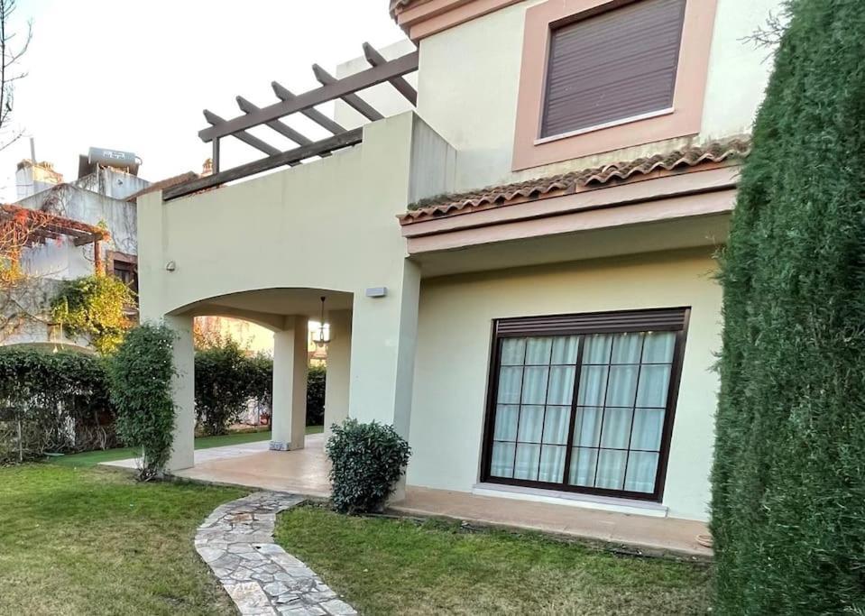 Casa En Ruta De La Plata Con Piscina Comunitaria Villa Guillena Dış mekan fotoğraf